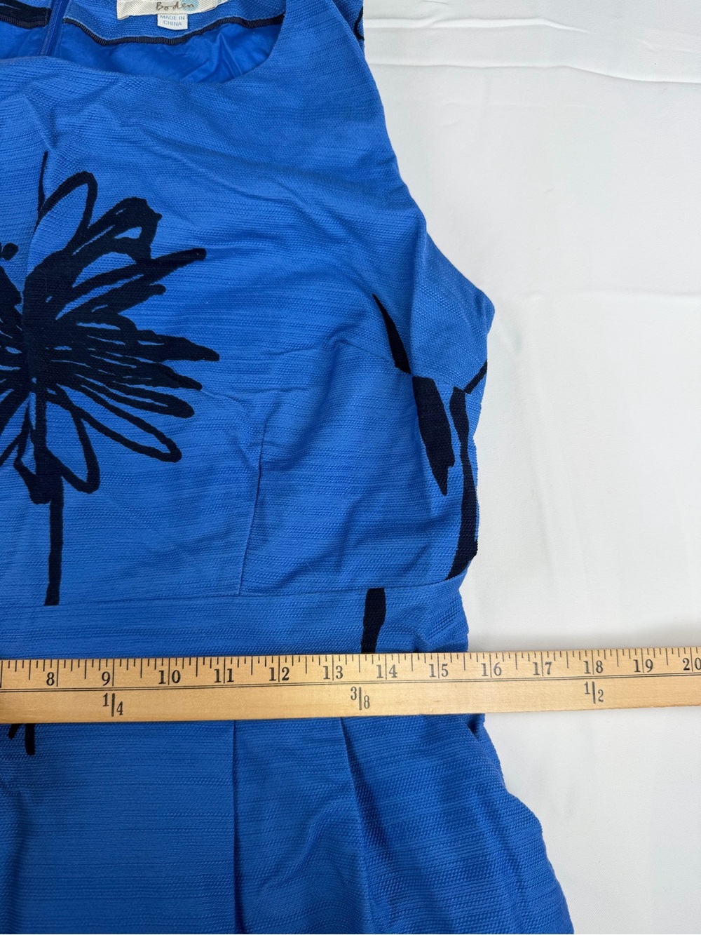 Boden Royal Blue Floral Midi Dress with Black Print- perfect size 8 - Picture 15 of 16
